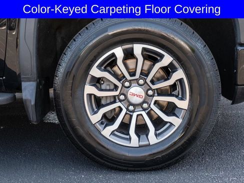 Used 2022 GMC Sierra 1500 AT4 w/ AT4 Premium Package AWD/4WD image 34
