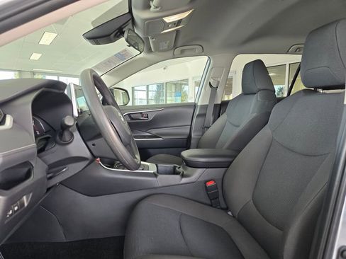 Used 2025 Toyota RAV4 LE image 24