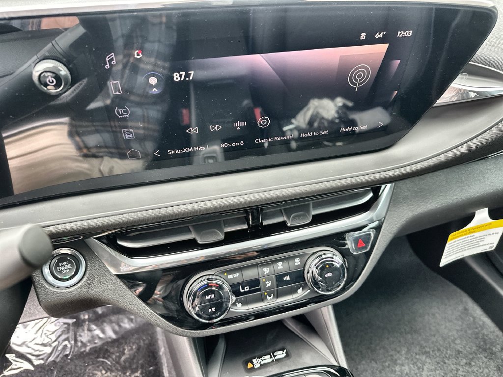 New 2026 Buick Envista Sport Touring w/ Convenience I Package FWD image 28