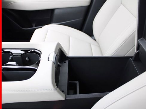 New 2025 Nissan Murano SV w/ Cargo Package image 31