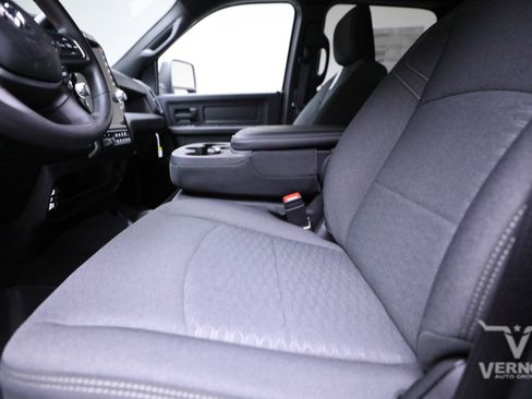 New 2026 RAM 3500 Tradesman image 10