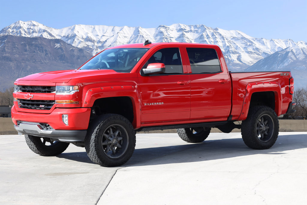 Used 2016 Chevrolet Silverado 1500 LT w/ All Star Edition AWD/4WD image 2