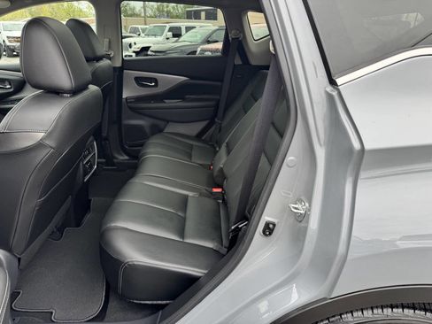 Used 2023 Nissan Murano SL AWD/4WD image 8