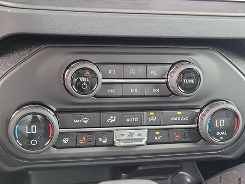 New 2026 Ford Bronco Badlands AWD/4WD image 25