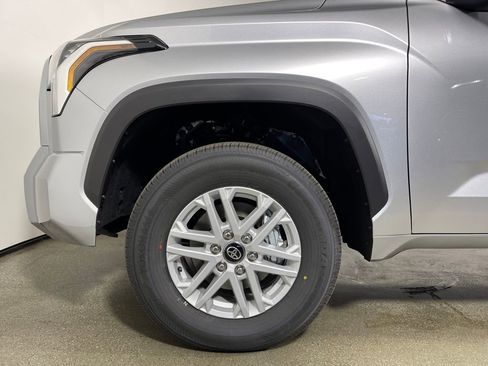 New 2026 Toyota Tundra SR5 image 11