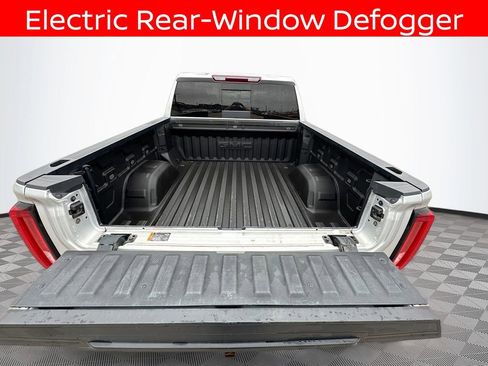 Used 2022 GMC Sierra 1500 SLT image 24