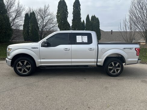 Used 2016 Ford F150 XLT w/ Equipment Group 302A Luxury image 2
