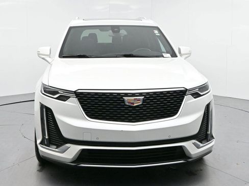 Certified 2024 Cadillac XT6 Premium Luxury image 2