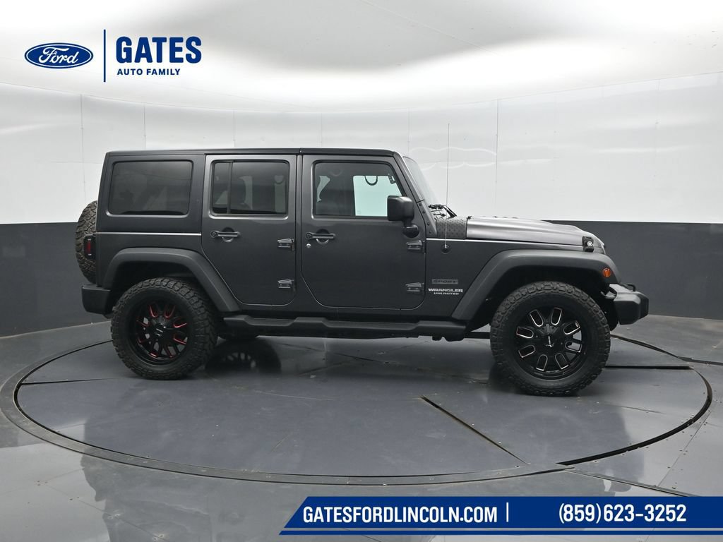 Used 2017 Jeep Wrangler Unlimited Sport w/ Quick Order Package 24S AWD/4WD image 3