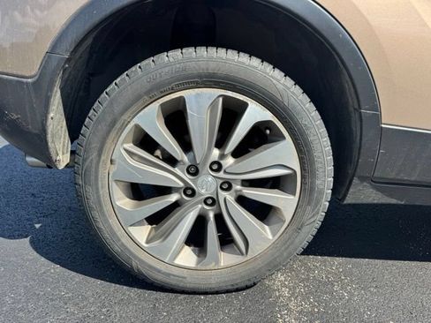 Used 2019 Buick Encore Preferred AWD/4WD image 10