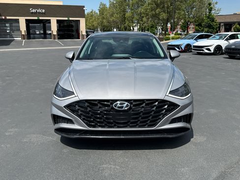 Used 2023 Hyundai Sonata SEL w/ Convenience Package FWD image 12