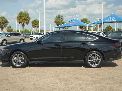 Used 2024 Honda Accord EX image 3
