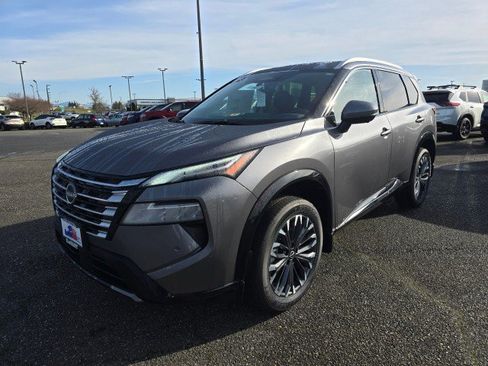 New 2026 Nissan Rogue Platinum w/ Tech Package image 7