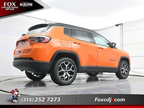 New 2026 Jeep Compass Limited image 21