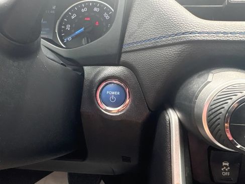 Used 2022 Toyota RAV4 SE w/ Convenience Package AWD/4WD image 15