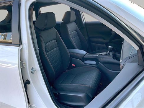 New 2026 Honda HR-V Sport image 12