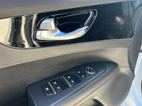 Used 2023 Kia Forte GT FWD image 17