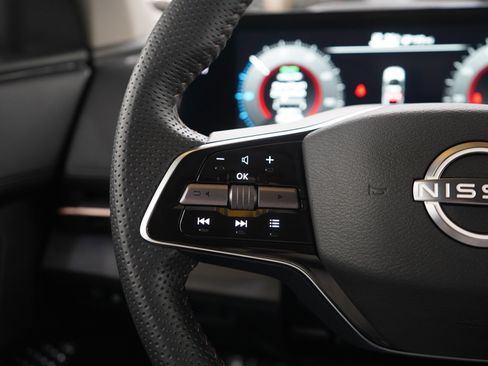 Used 2024 Nissan Ariya ENGAGE+ e-4ORCE image 27