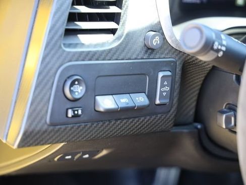 Used 2015 Chevrolet Corvette Z06 w/ 3LZ Preferred Equipment Group RWD image 24