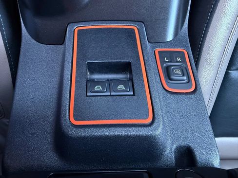 Used 2022 Ford Bronco Wildtrak AWD/4WD image 25