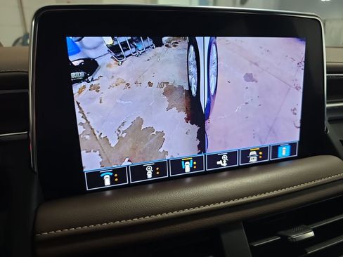 Certified 2021 Chevrolet Tahoe High Country image 36