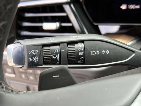 Used 2026 Chevrolet Tahoe High Country RWD image 19
