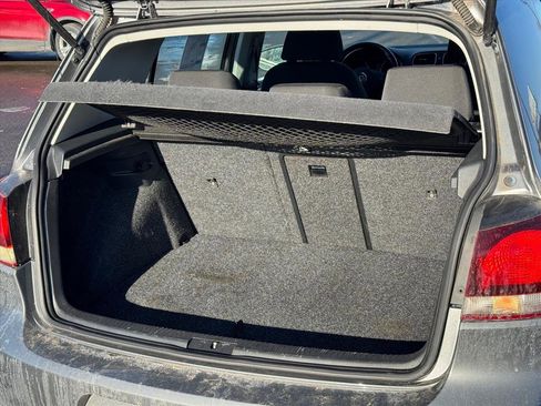 Used 2013 Volkswagen Golf TDI image 5