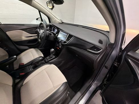 Used 2019 Buick Encore Preferred FWD image 27