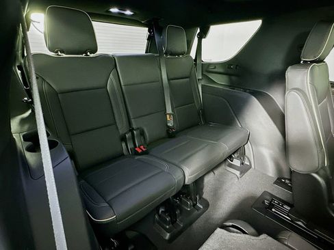 Used 2023 Chevrolet Tahoe Premier w/ Texas Edition RWD image 28