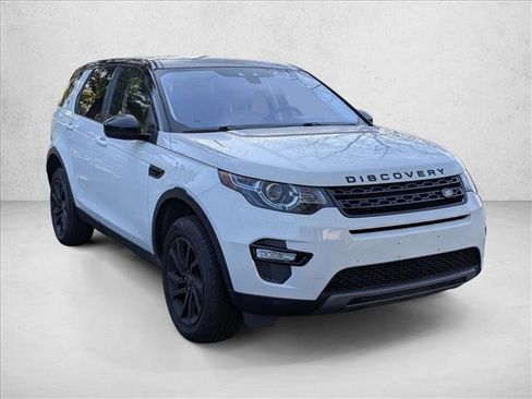 Used 2018 Land Rover Discovery Sport HSE image 3