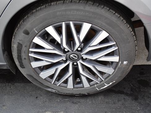 Used 2025 Nissan Altima 2.5 SV image 33