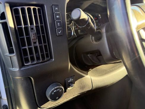 Used 2019 GMC Savana 2500 w/ Driver Convenience Package image 13
