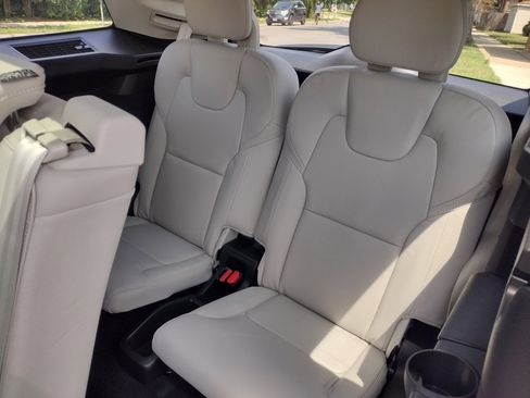 New 2026 Volvo XC90 B5 Ultra w/ Protection Package image 23