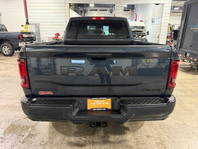 Used 2025 RAM 2500 Big Horn AWD/4WD image 25