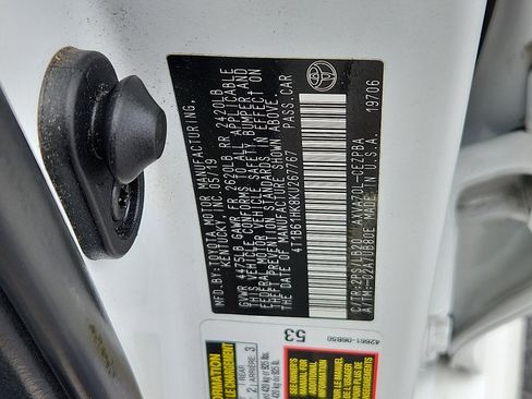 Used 2019 Toyota Camry XSE w/ Navigation Package FWD image 26