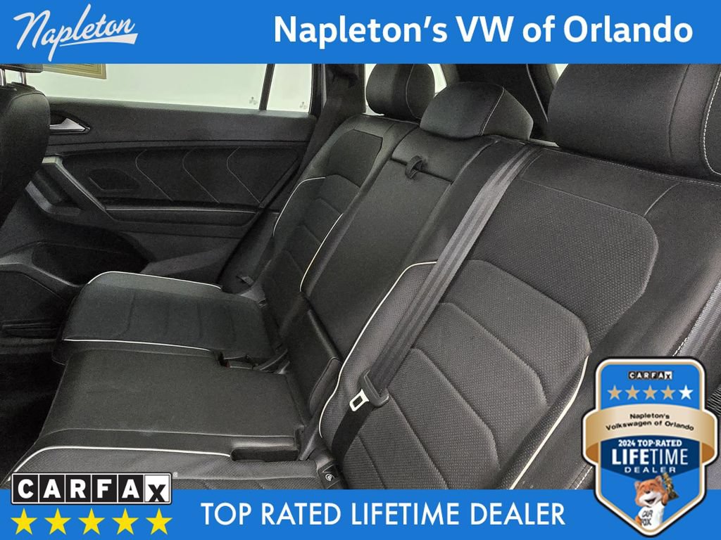 Used 2024 Volkswagen Tiguan SEL R-Line AWD/4WD image 16
