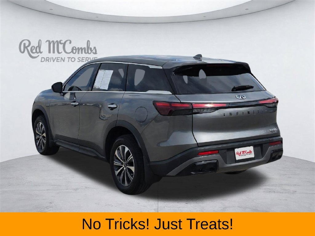 Used 2023 INFINITI QX60 Pure FWD image 3