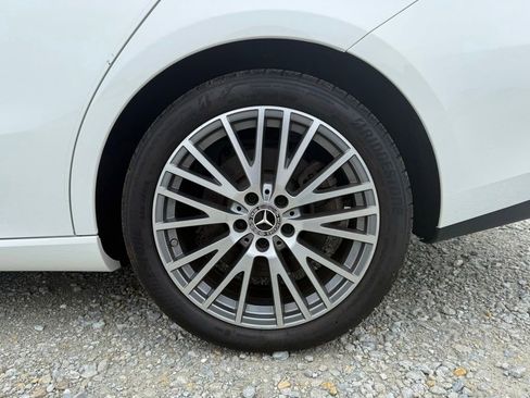 Used 2025 Mercedes-Benz CLA 250 4MATIC image 15