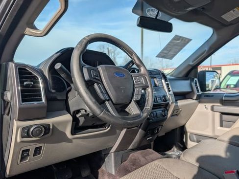 Used 2016 Ford F150 XLT w/ Equipment Group 301A Mid image 8