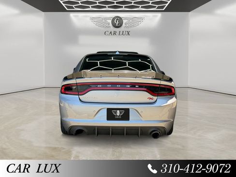 Used 2016 Dodge Charger R/T RWD image 4