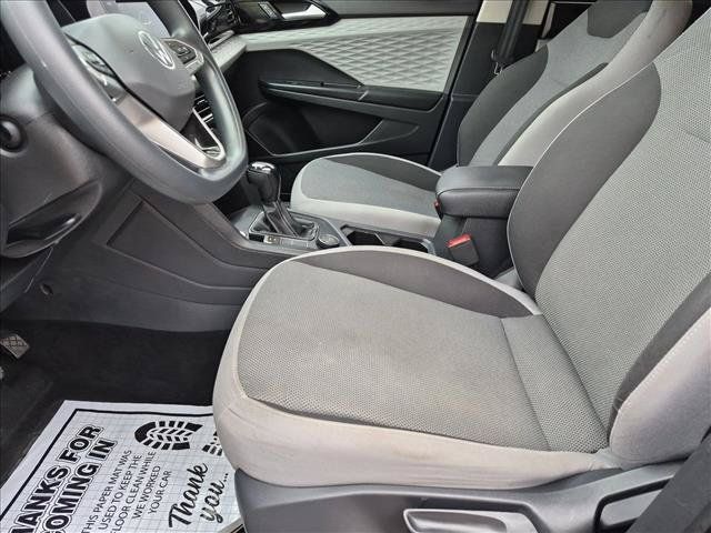 Used 2022 Volkswagen Taos S AWD/4WD image 16