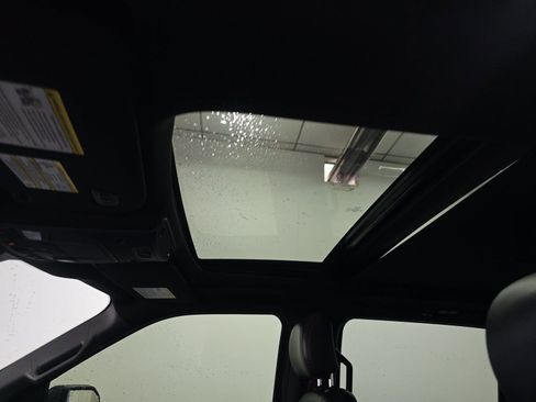 Used 2019 Ford F150 Lariat w/ Equipment Group 502A Luxury image 13