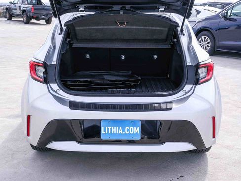 Used 2024 Toyota Corolla SE w/ SE Package FWD image 27