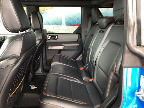 Used 2022 Ford Bronco Badlands AWD/4WD image 8