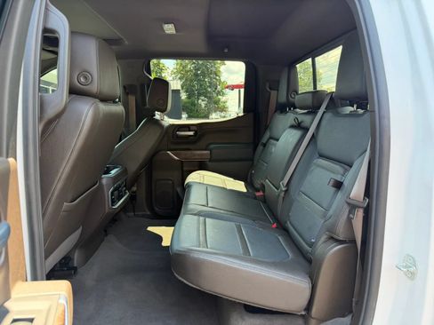 Used 2020 GMC Sierra 1500 Denali w/ Denali Ultimate Package AWD/4WD image 13