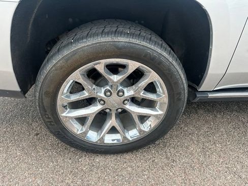 Used 2019 GMC Yukon XL Denali w/ Denali Ultimate Package AWD/4WD image 11