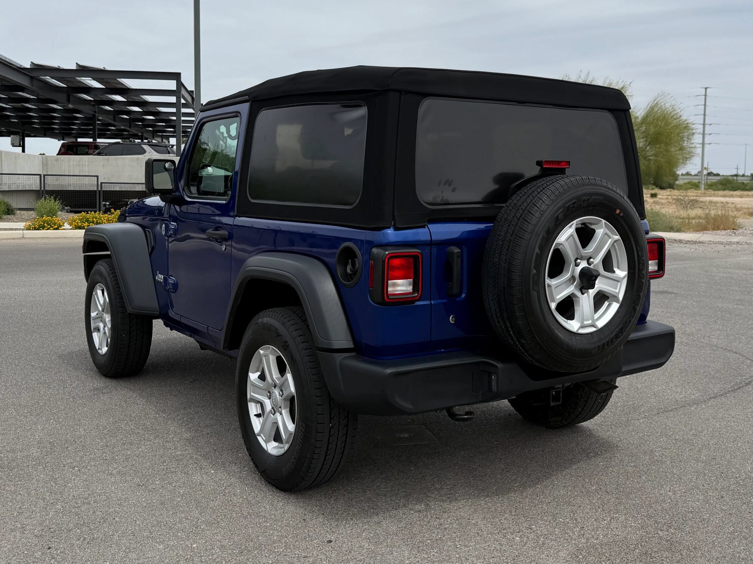 Used 2019 Jeep Wrangler Sport AWD/4WD image 2