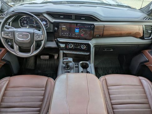 Used 2023 GMC Sierra 1500 Denali Ultimate image 13