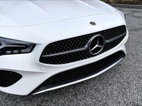 Used 2025 Mercedes-Benz CLA 250 4MATIC image 36