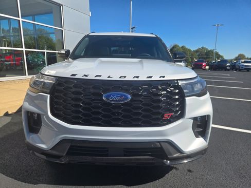 New 2026 Ford Explorer ST w/ Sun And Sound Package image 2